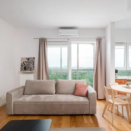 Okopowa Spacious By Bookinghost * Warszawa