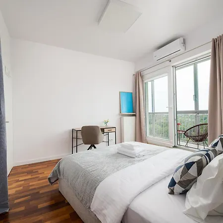 Lejlighed Okopowa Spacious By Bookinghost *